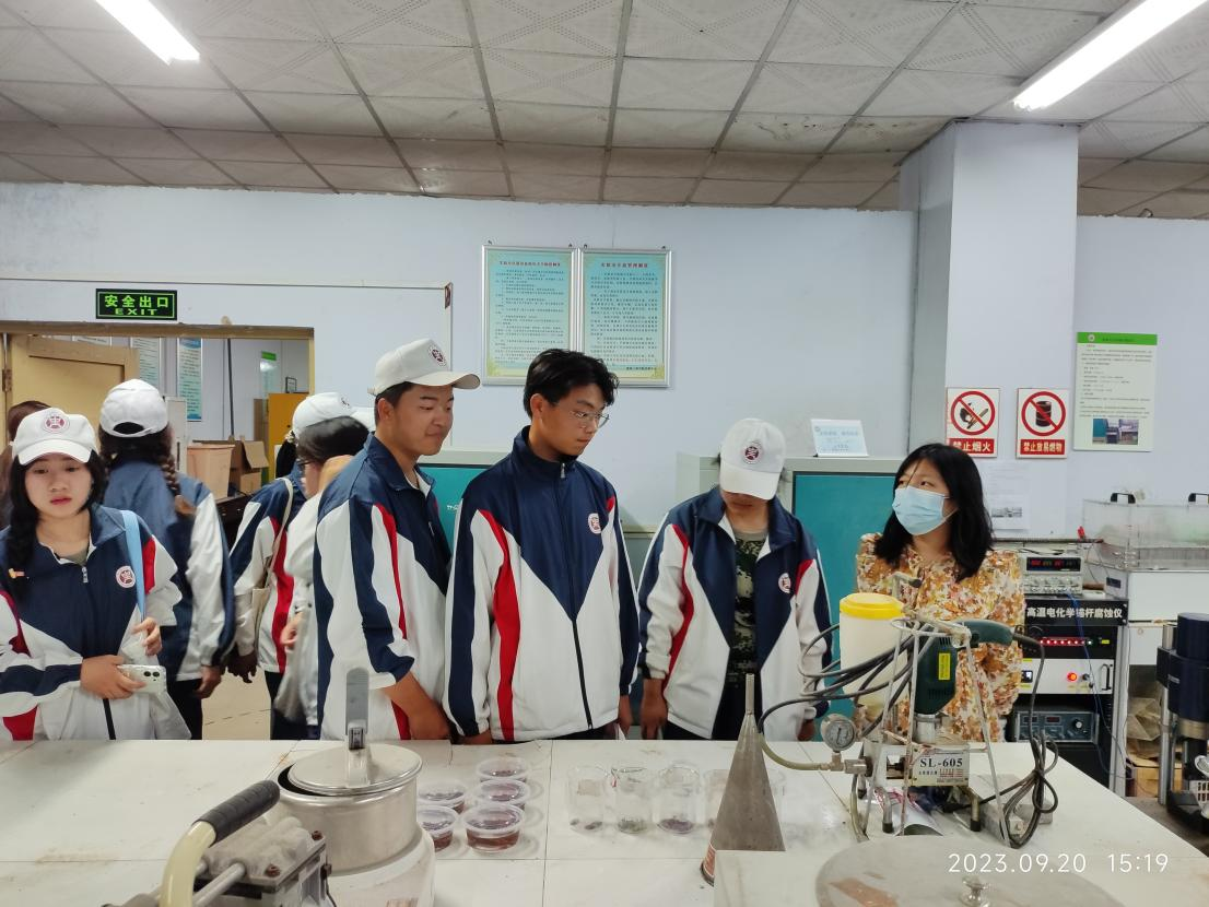 专业探秘 科创筑梦——建筑工程学院开展专业认知教育系列活动