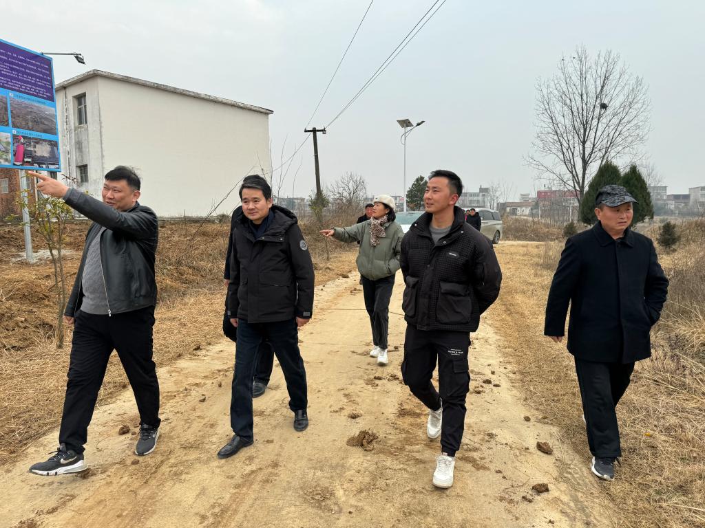 机电学院党委书记陈燃调研校友企业开展访企拓岗促就业