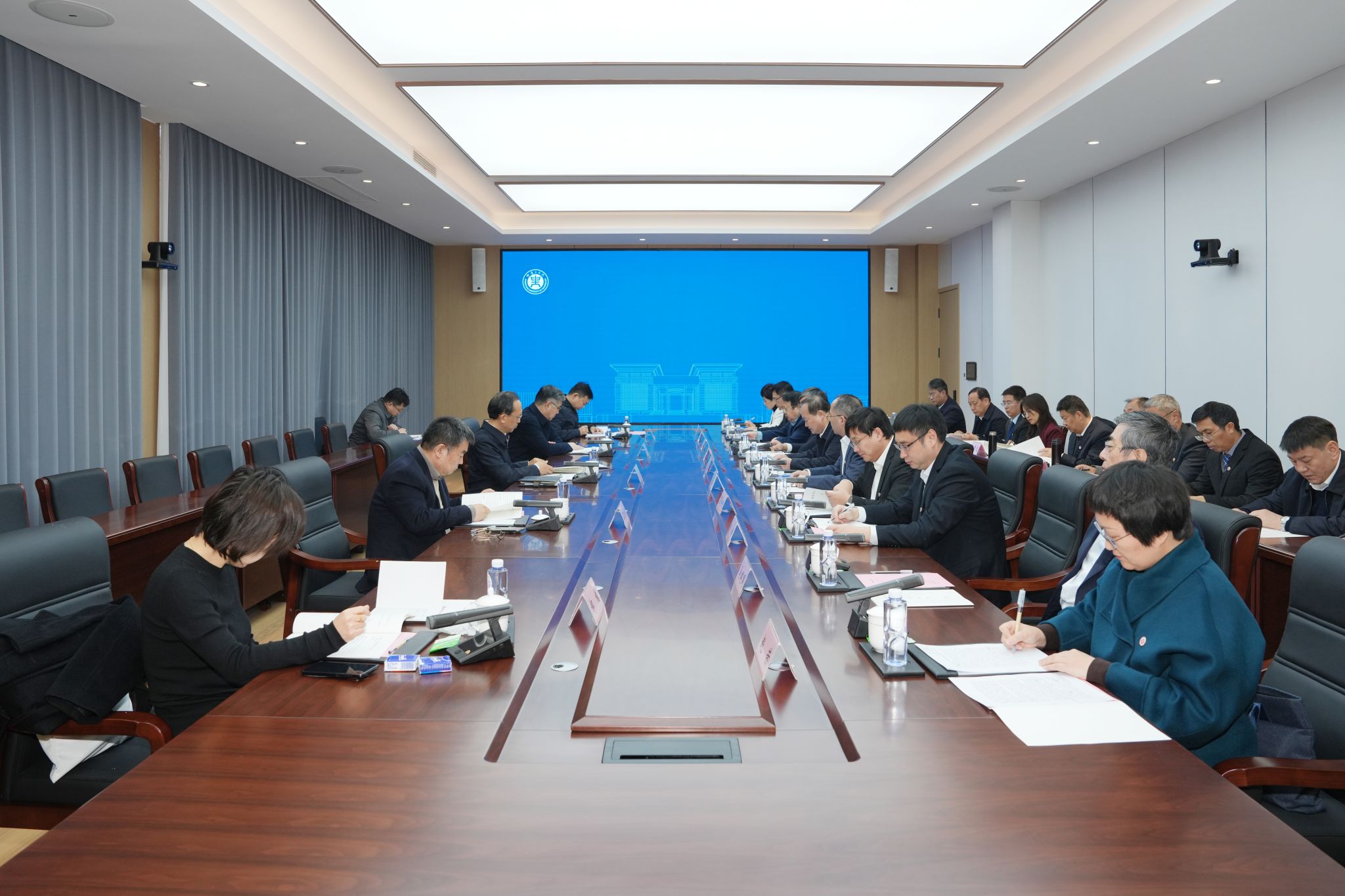 河南省人民政府副省长李涛来校调研指导工作