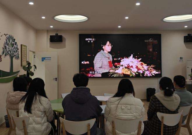 十八禁不卡国产在线播放