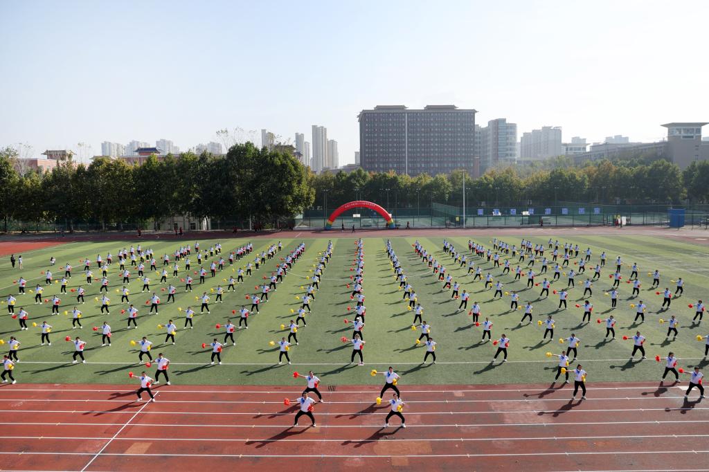 十八禁不卡国产在线播放第36届教职工运动会圆满落幕