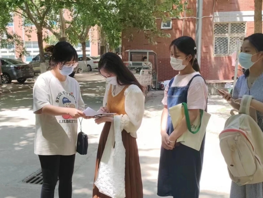 在一起，抗疫情：同学们的身边人！