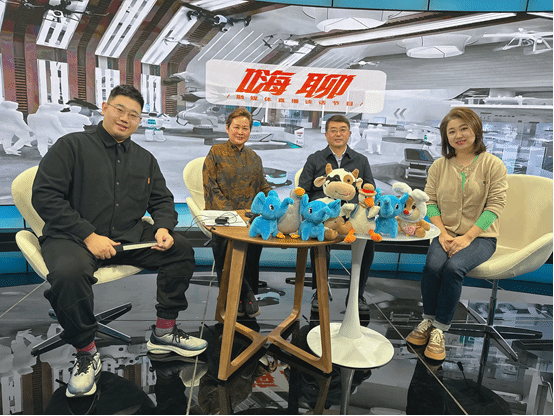 人工智能学院副院长杨关应邀做客河南广播电视台《嗨聊》节目