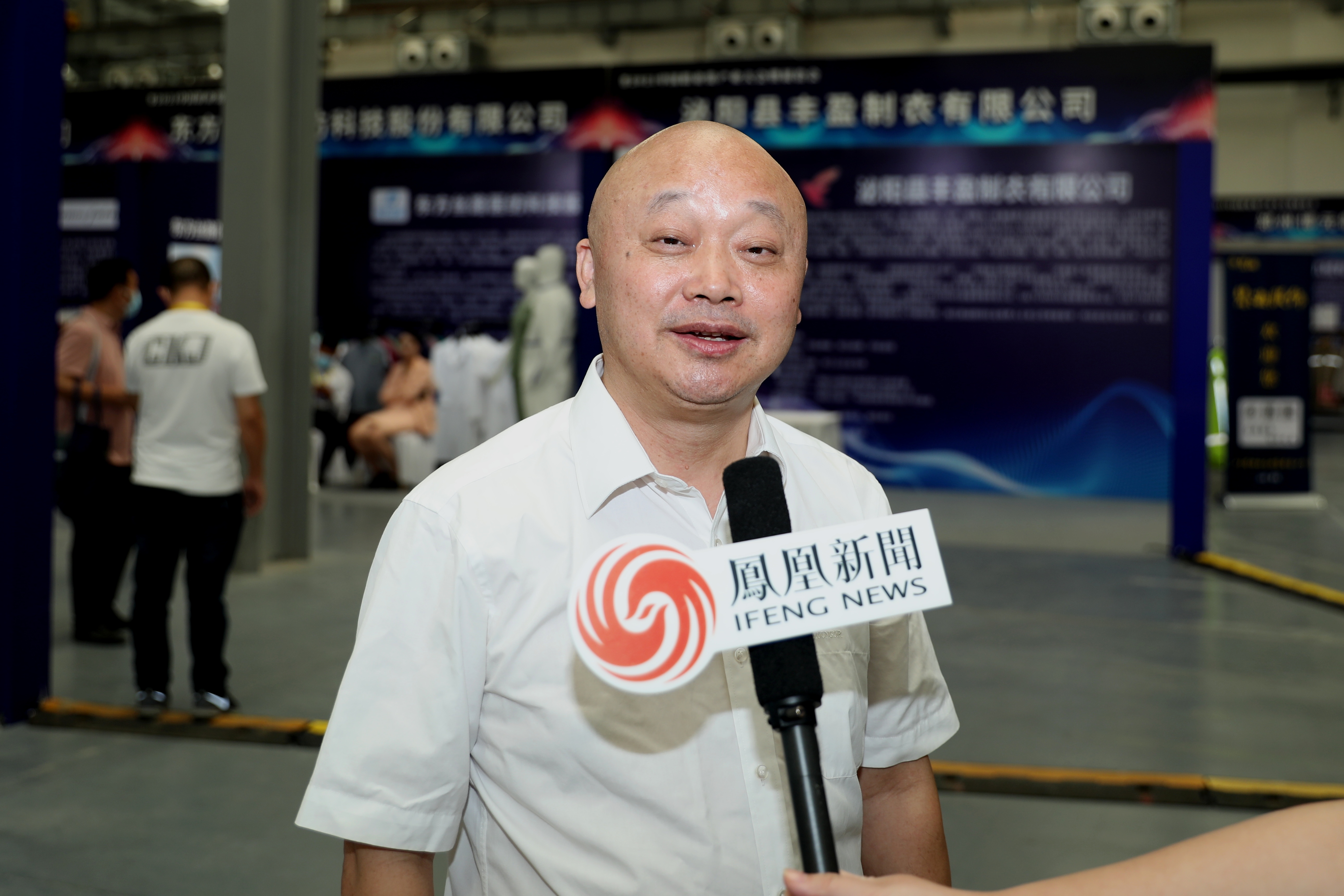 十八禁不卡国产在线播放服装学院与长垣市共促职业装产业人才培养新发展