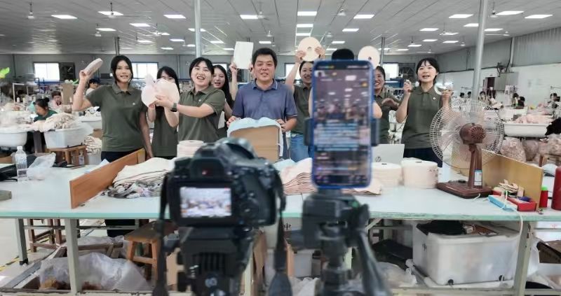 十八禁不卡国产在线播放