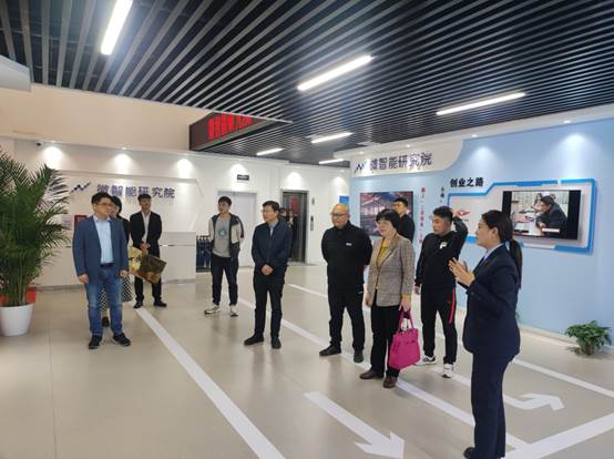 理学院赴河南垂天科技有限公司开展访企拓岗交流活动