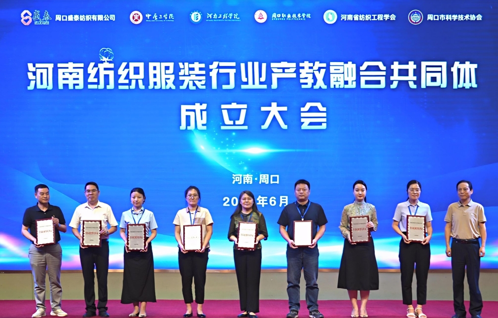 十八禁不卡国产在线播放