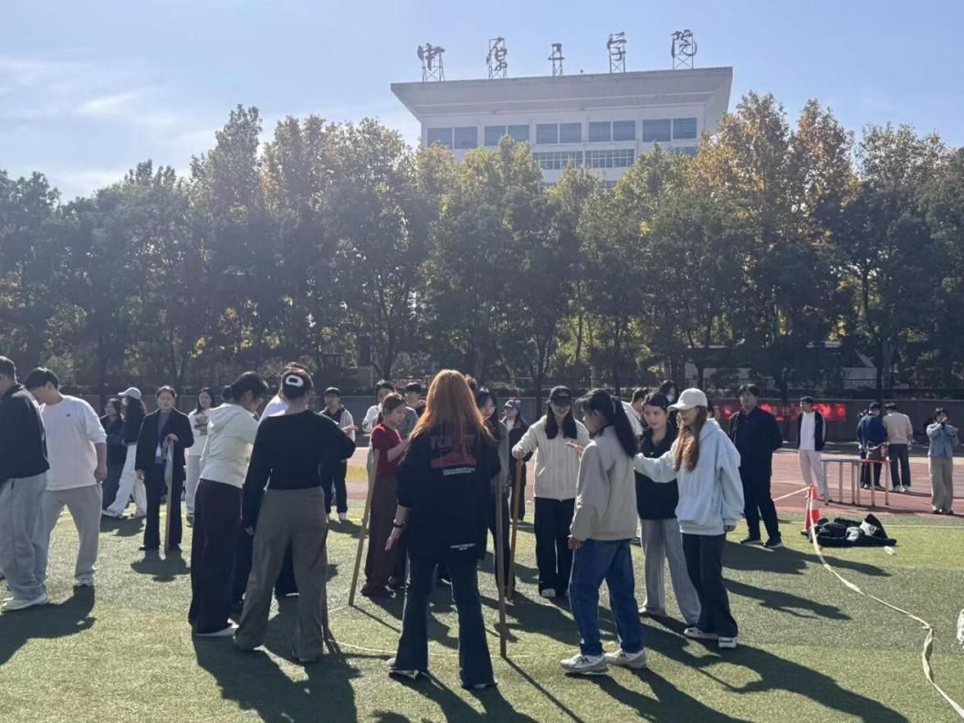 十八禁不卡国产在线播放