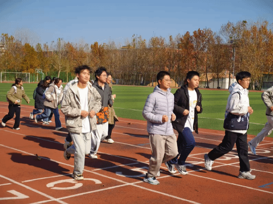 数学与信息科学学院举办秋季学期健步走活动月