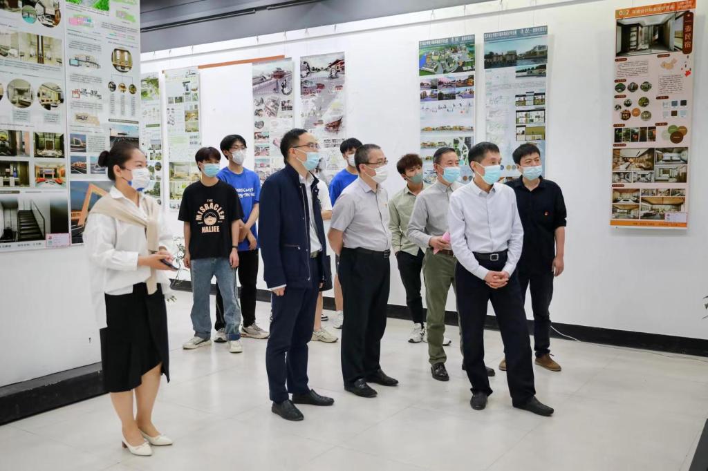 艺术设计学院2022届毕业设计展开幕
