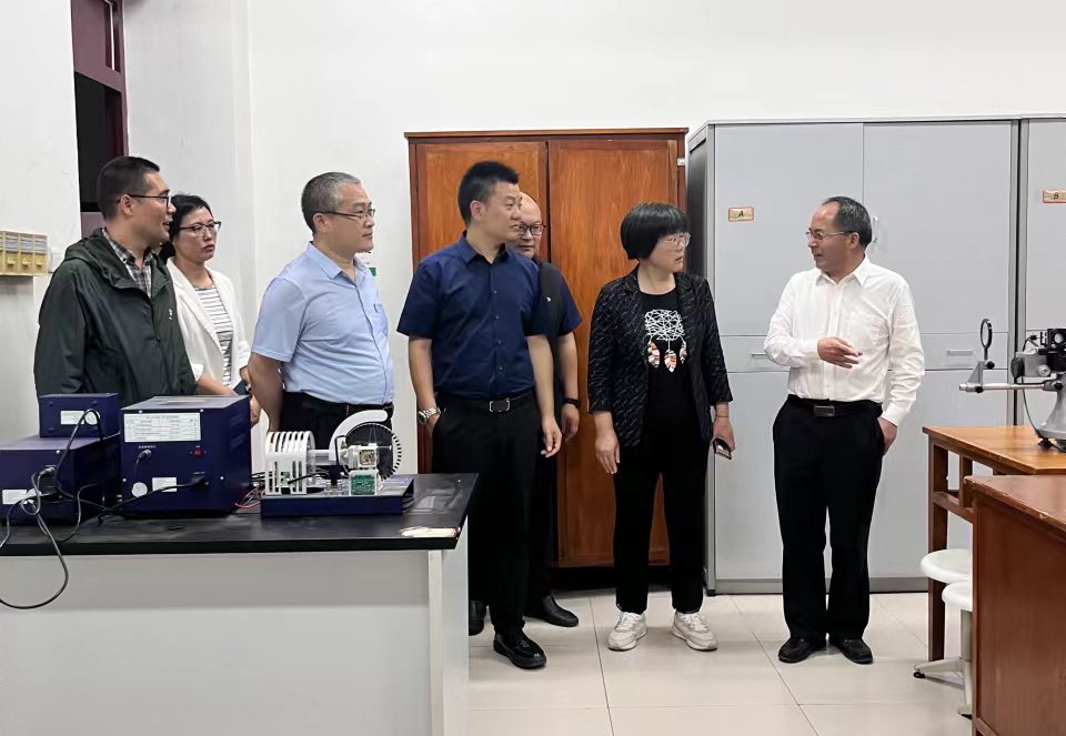 十八禁不卡国产在线播放