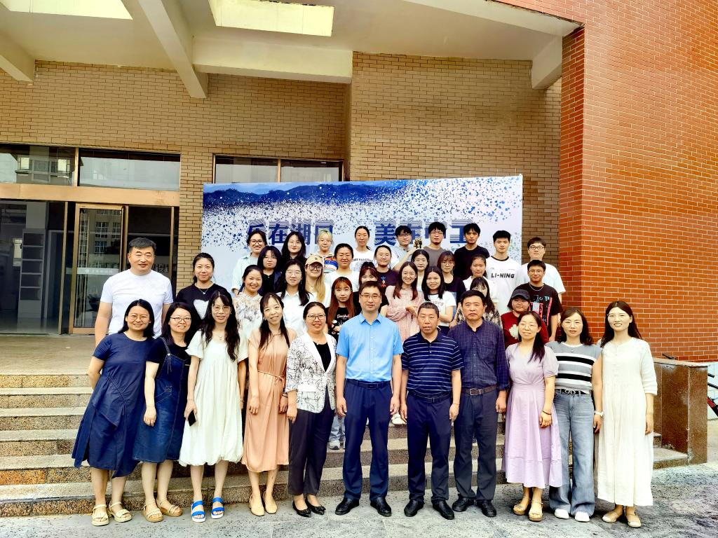 建筑工程学院2024届建筑学专业毕业设计展开幕
