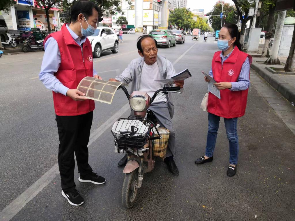 2022年全国科普日—能源与环境学院开展“普及制冷知识，共建低碳生活”科普活动