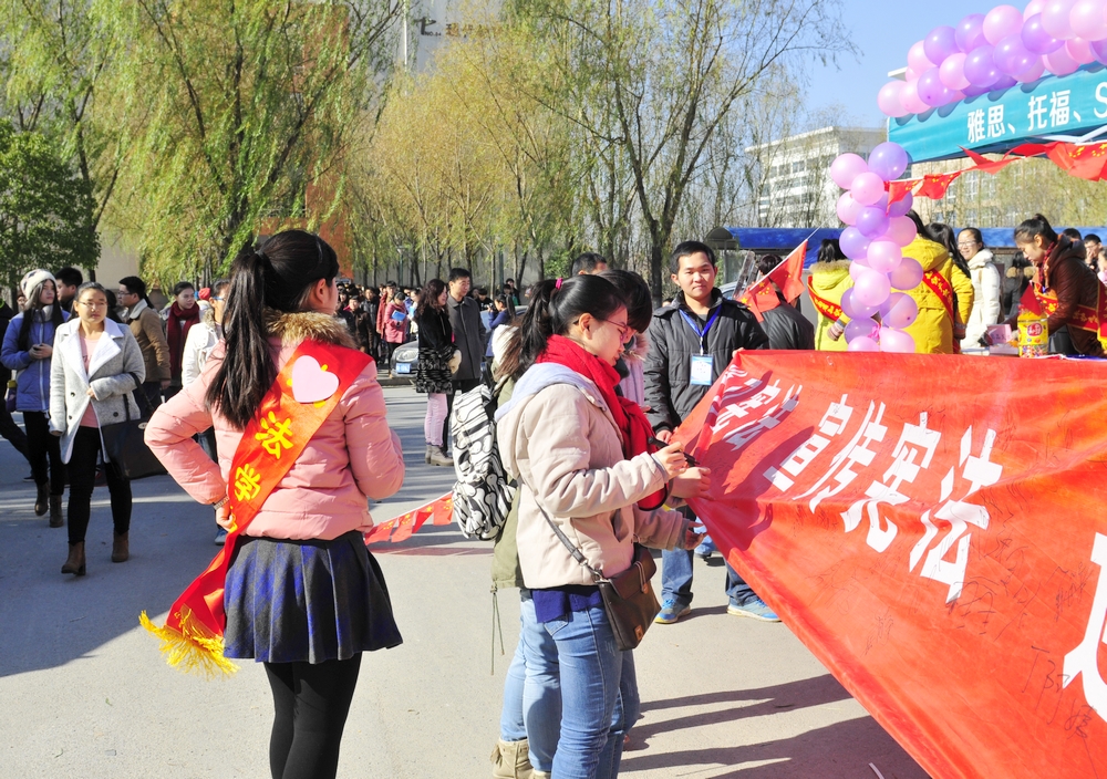 十八禁不卡国产在线播放