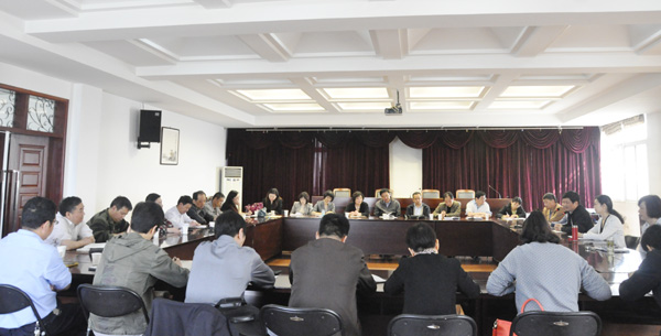 校工会召开南区生活区建设进展情况通报会