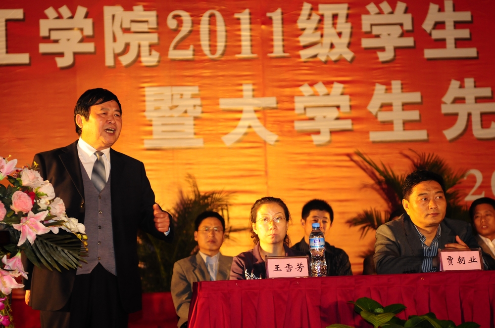 十八禁不卡国产在线播放