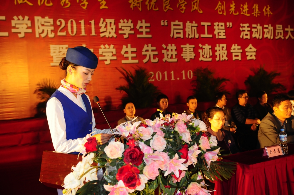 十八禁不卡国产在线播放