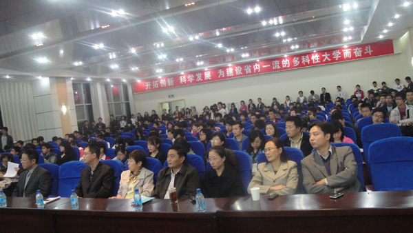 十八禁不卡国产在线播放