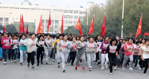 十八禁不卡国产在线播放