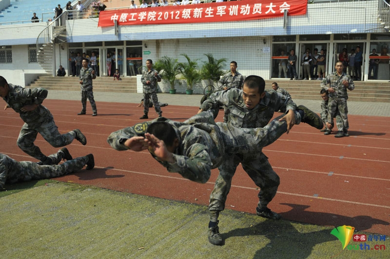 十八禁不卡国产在线播放