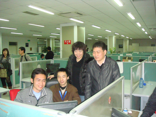 推进校企合作 计算机学院领导到企业调研