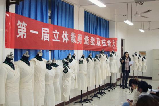 十八禁不卡国产在线播放